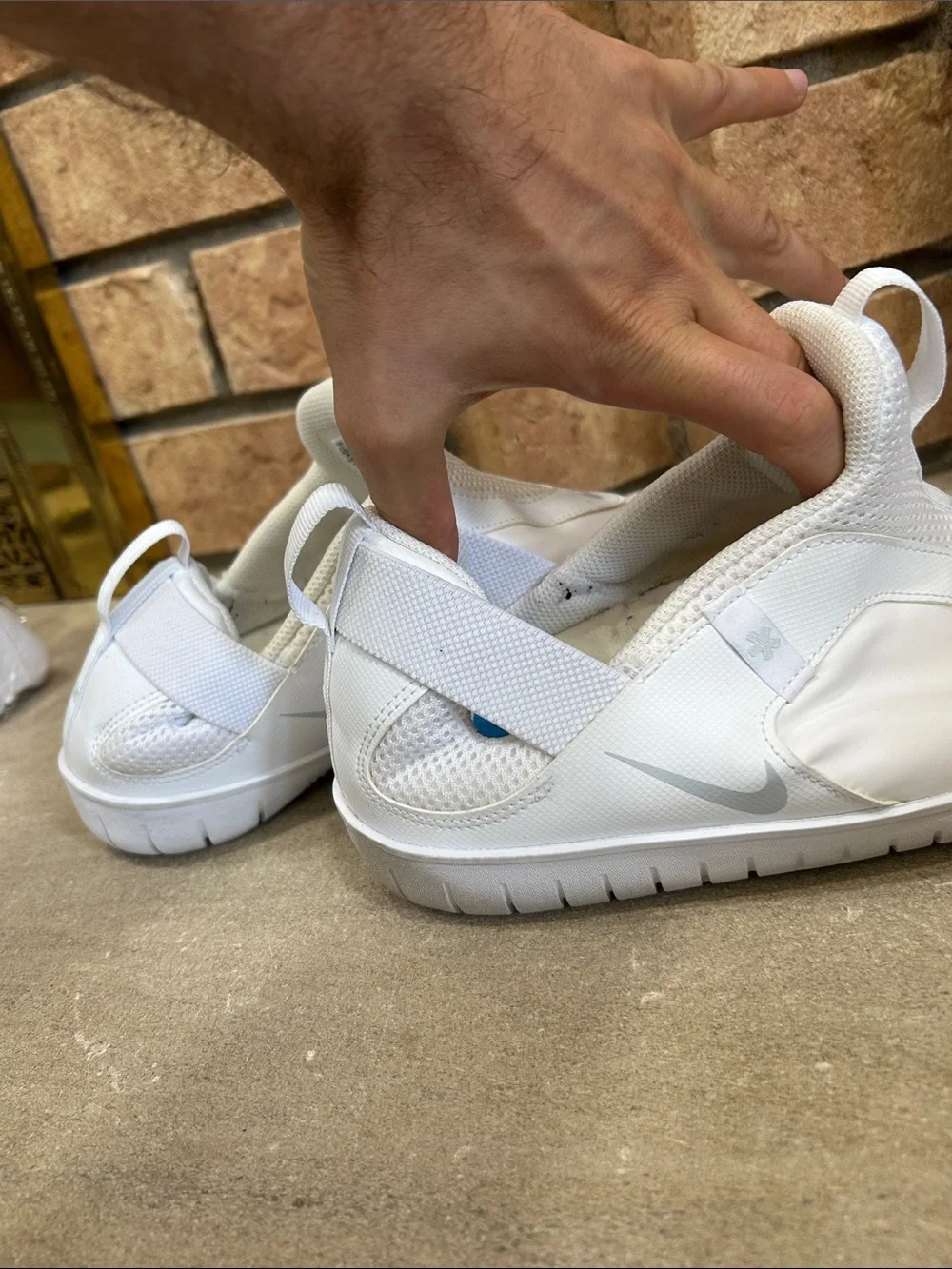 Nike Zoom Pulse CT1629-100 White Nursing Medical Men’s Shoes Size 11.5
